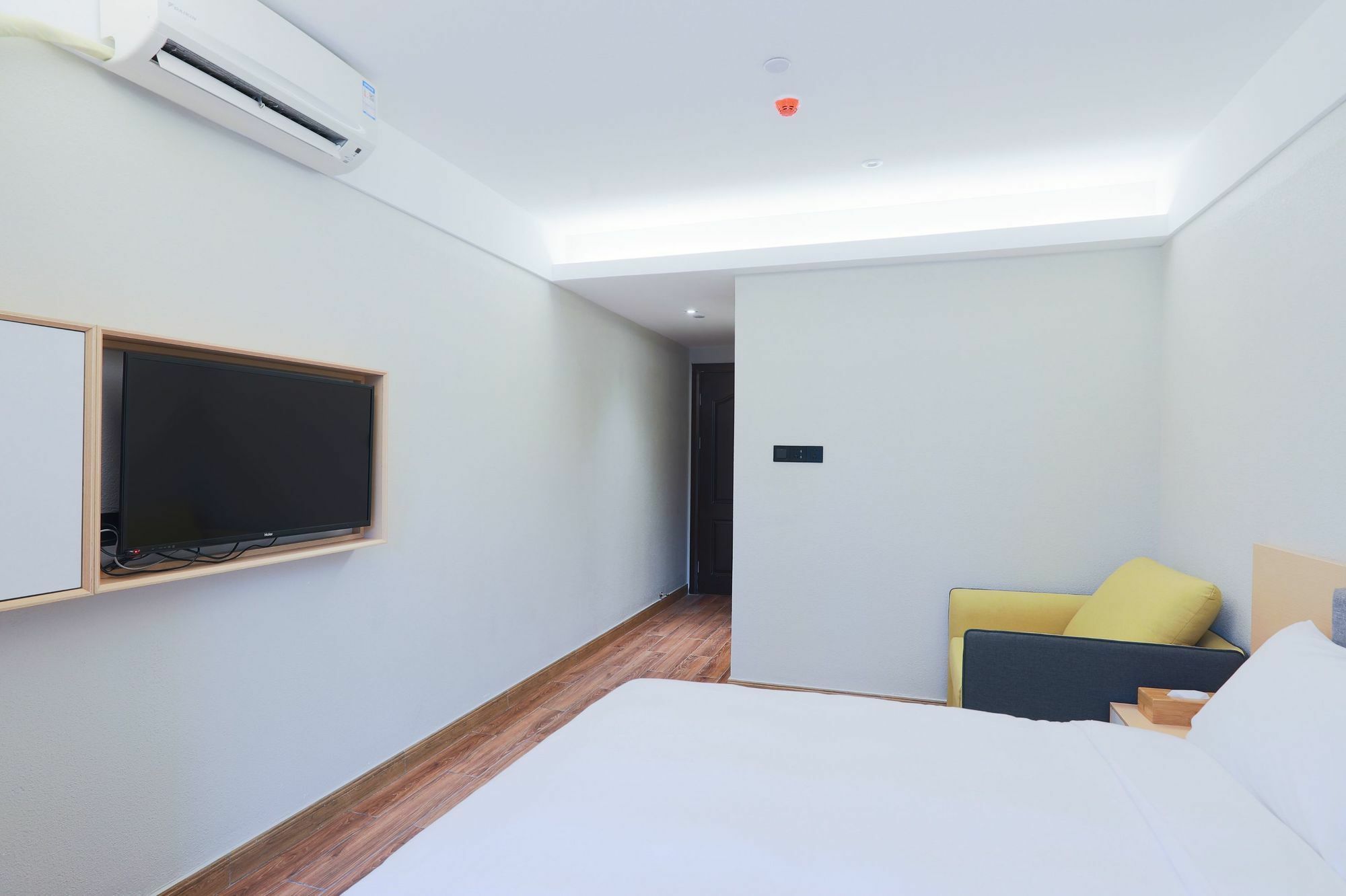 Cheng Jia Service Apartment Shanghai Qi Bao Hua Lin Road Екстер'єр фото